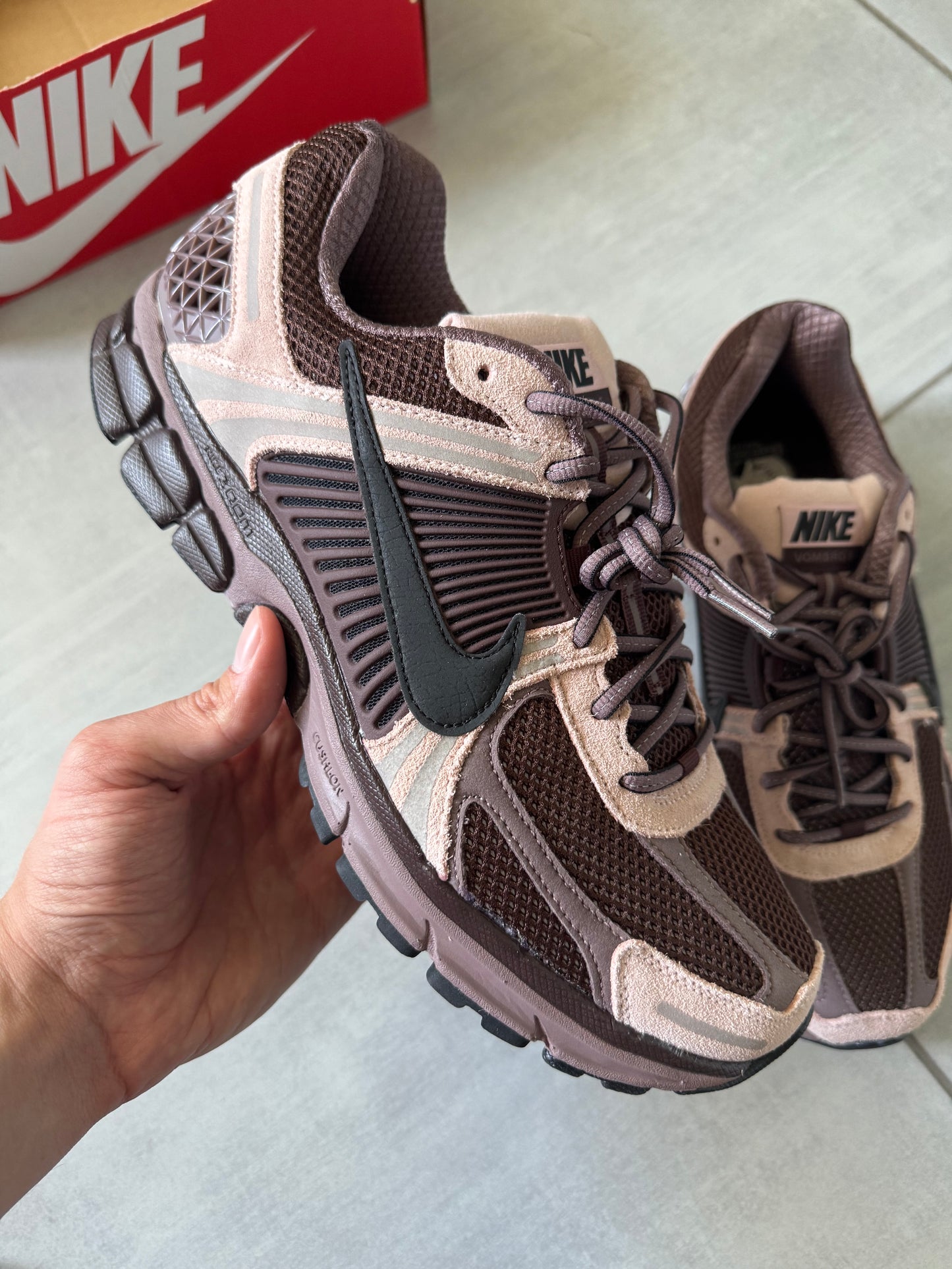 Nike Zoom Vomero 5 Plum Eclipse FV1166-200