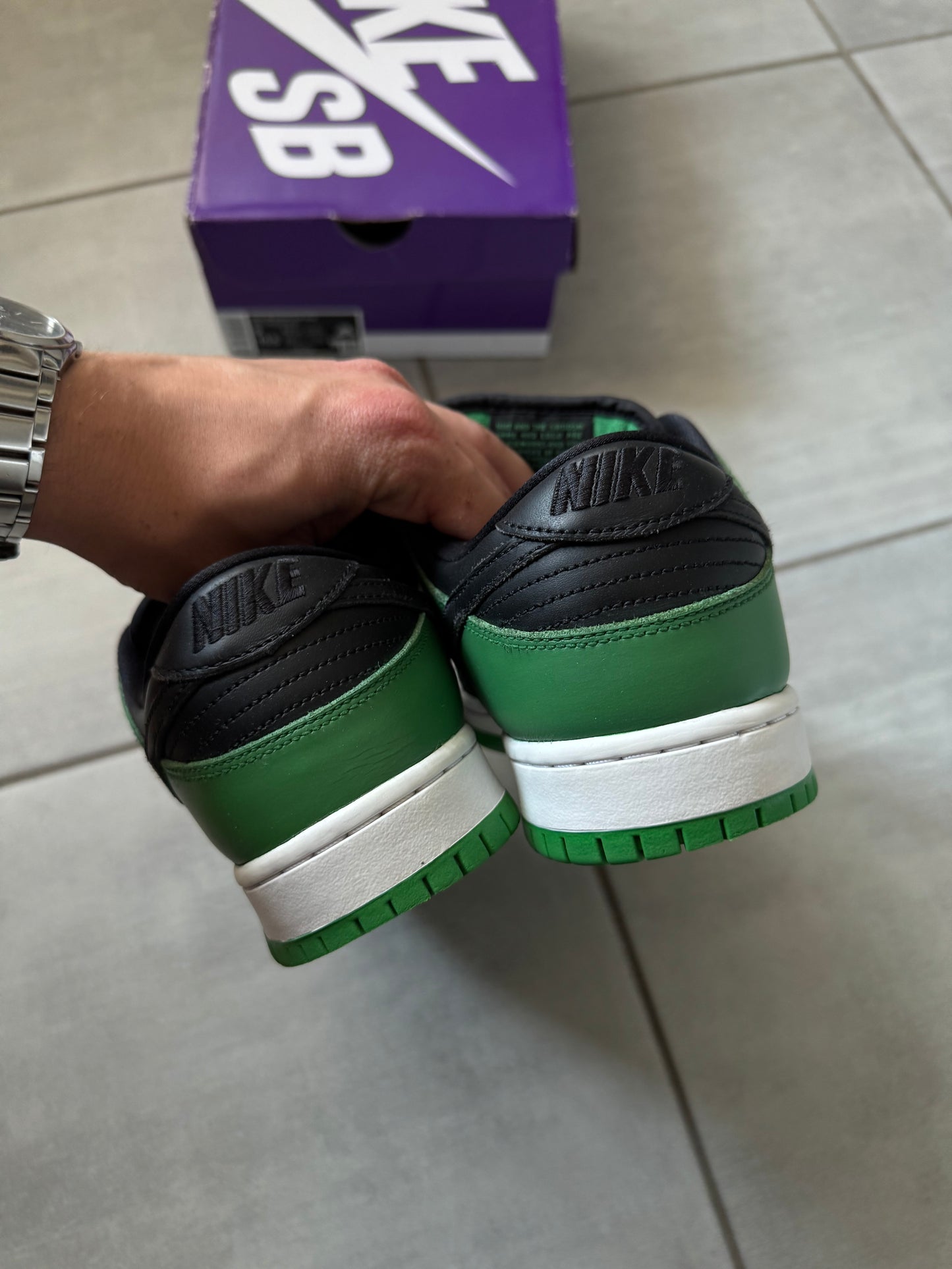 Nike SB Dunk Low Pine Green BQ6817-302