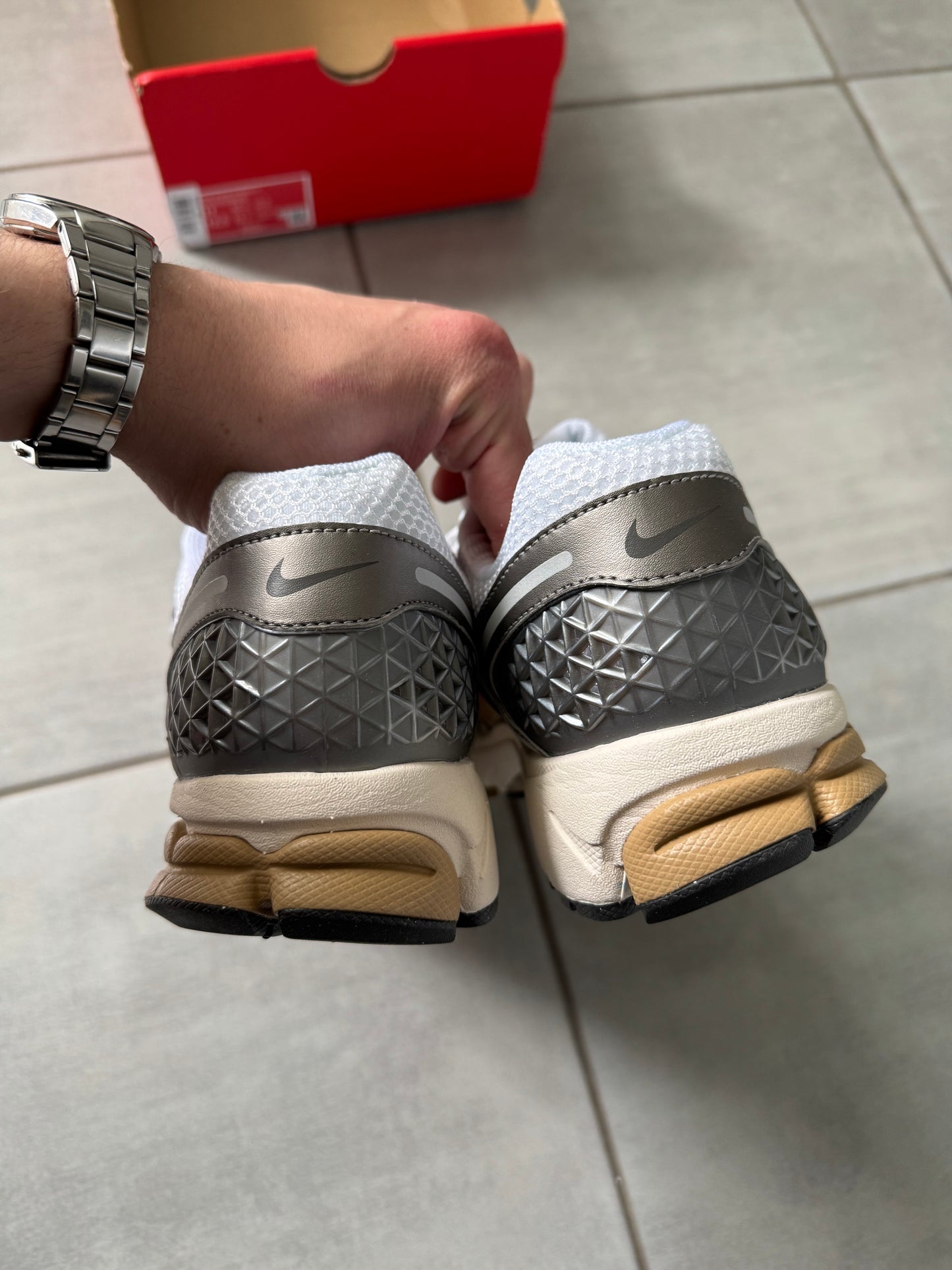 Nike Zoom Vomero 5 Metallic Pewter FJ4151-006