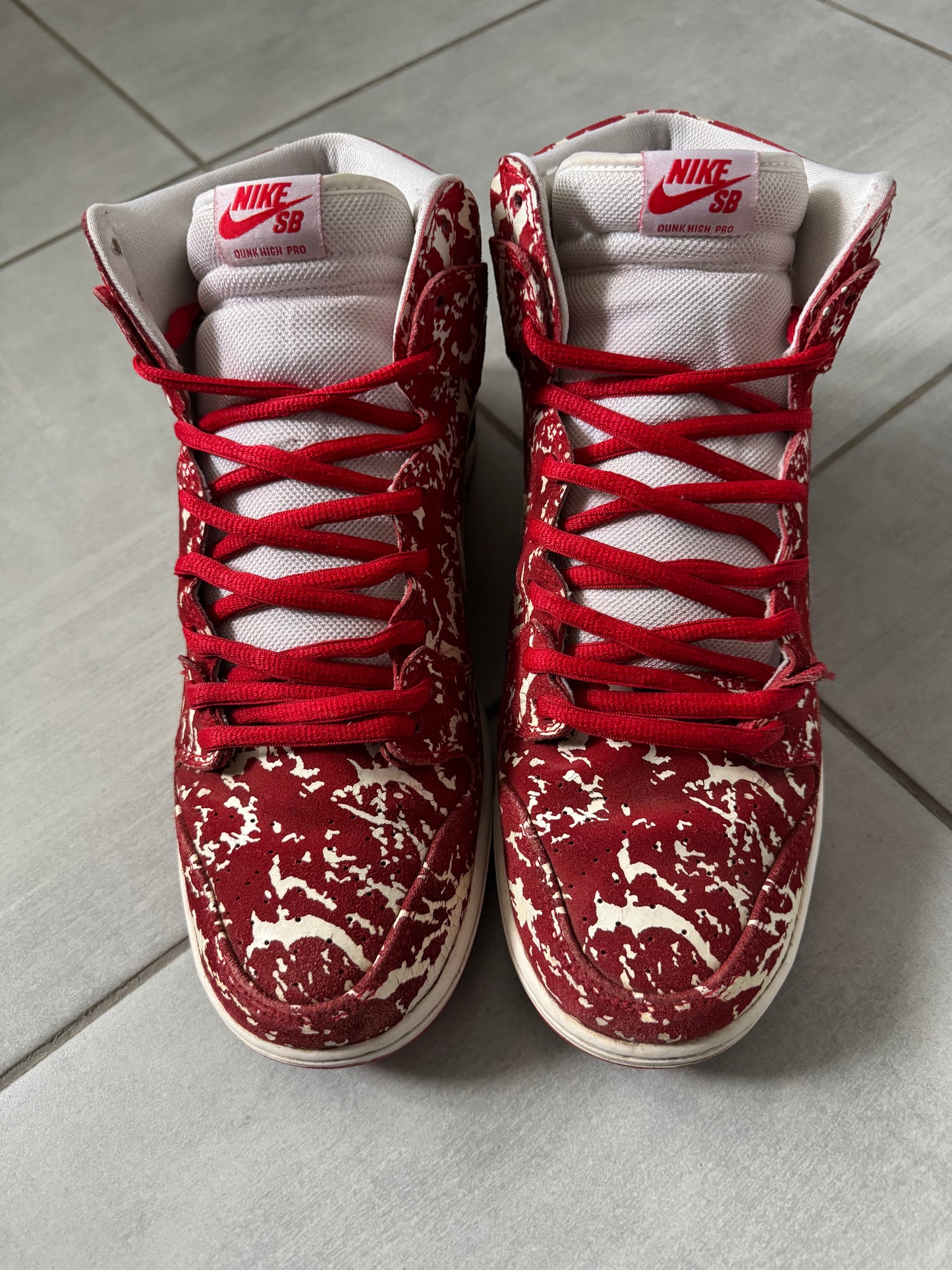 Nike SB Dunk High Raw Meat