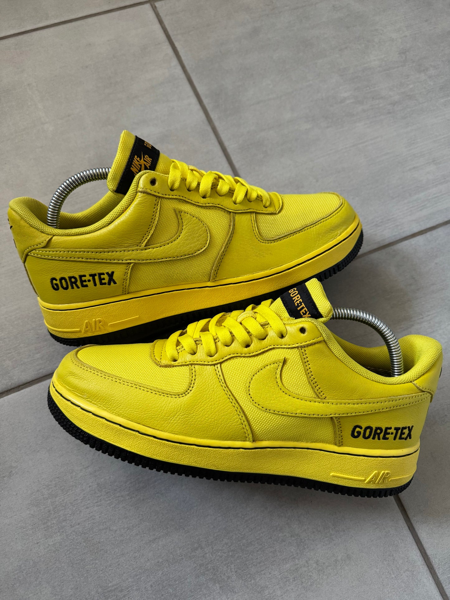 Nike Air Force 1 Gore-Tex Dynamic Yellow