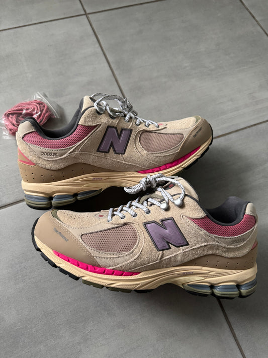 New Balance 2002R Hiking Pack