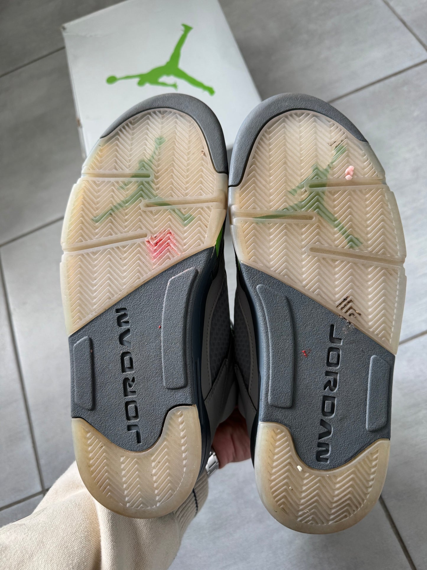Air Jordan 5 Green Bean