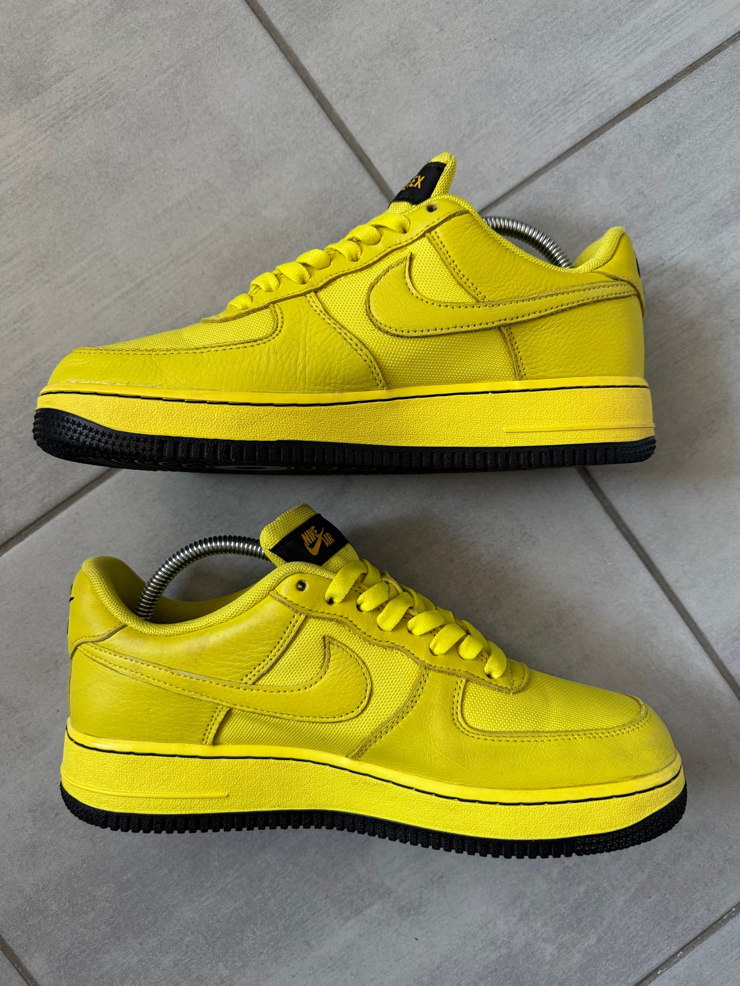 Nike Air Force 1 Gore-Tex Dynamic Yellow