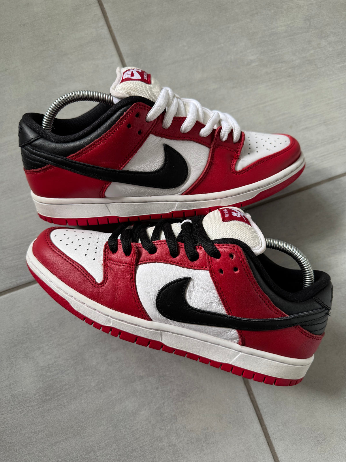 41 | Nike SB Dunk Low Chicago BQ6817-600