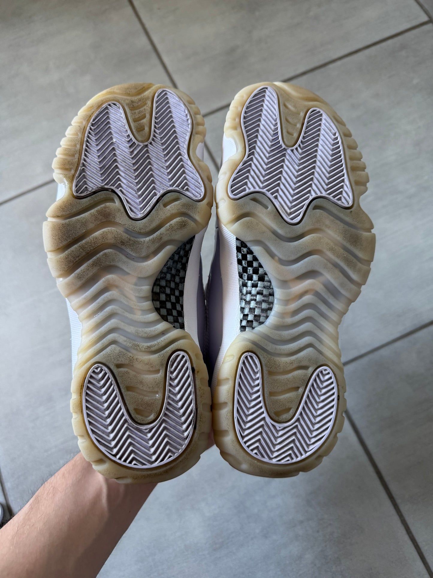 Air Jordan 11 Low Pure Violet