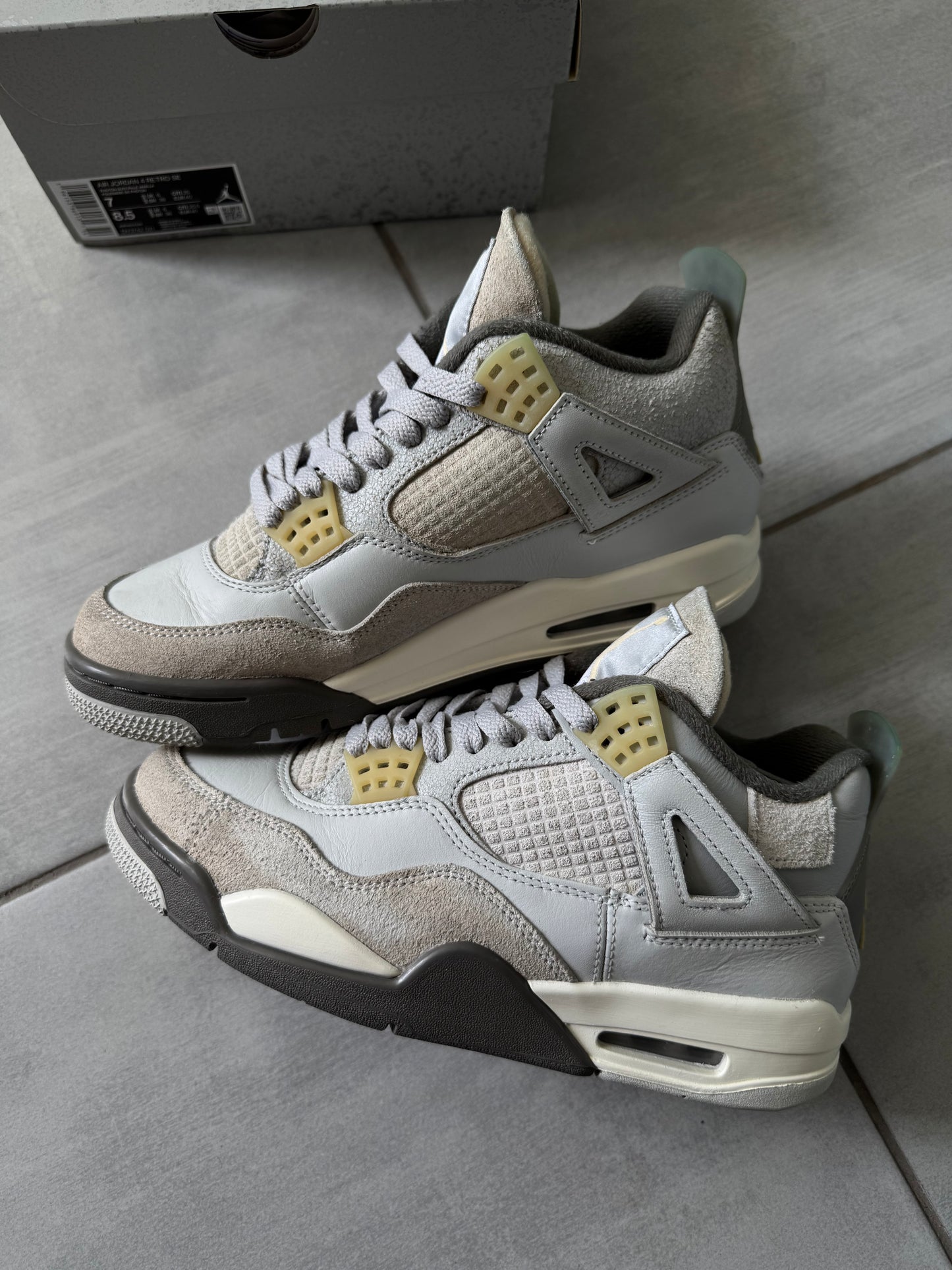 Air Jordan 4 Craft Photon Dust DV3742-001