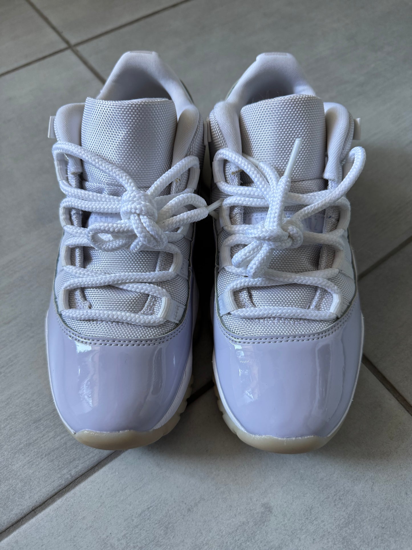 Air Jordan 11 Low Pure Violet