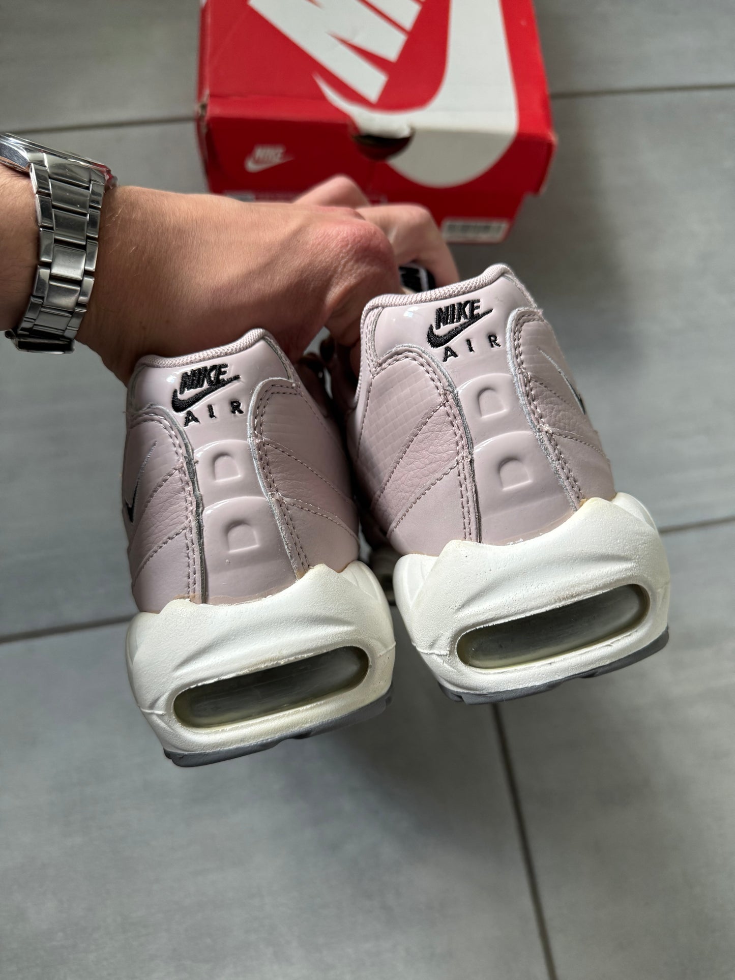 Nike Air Max 95 Particle Rose AQ4129-600