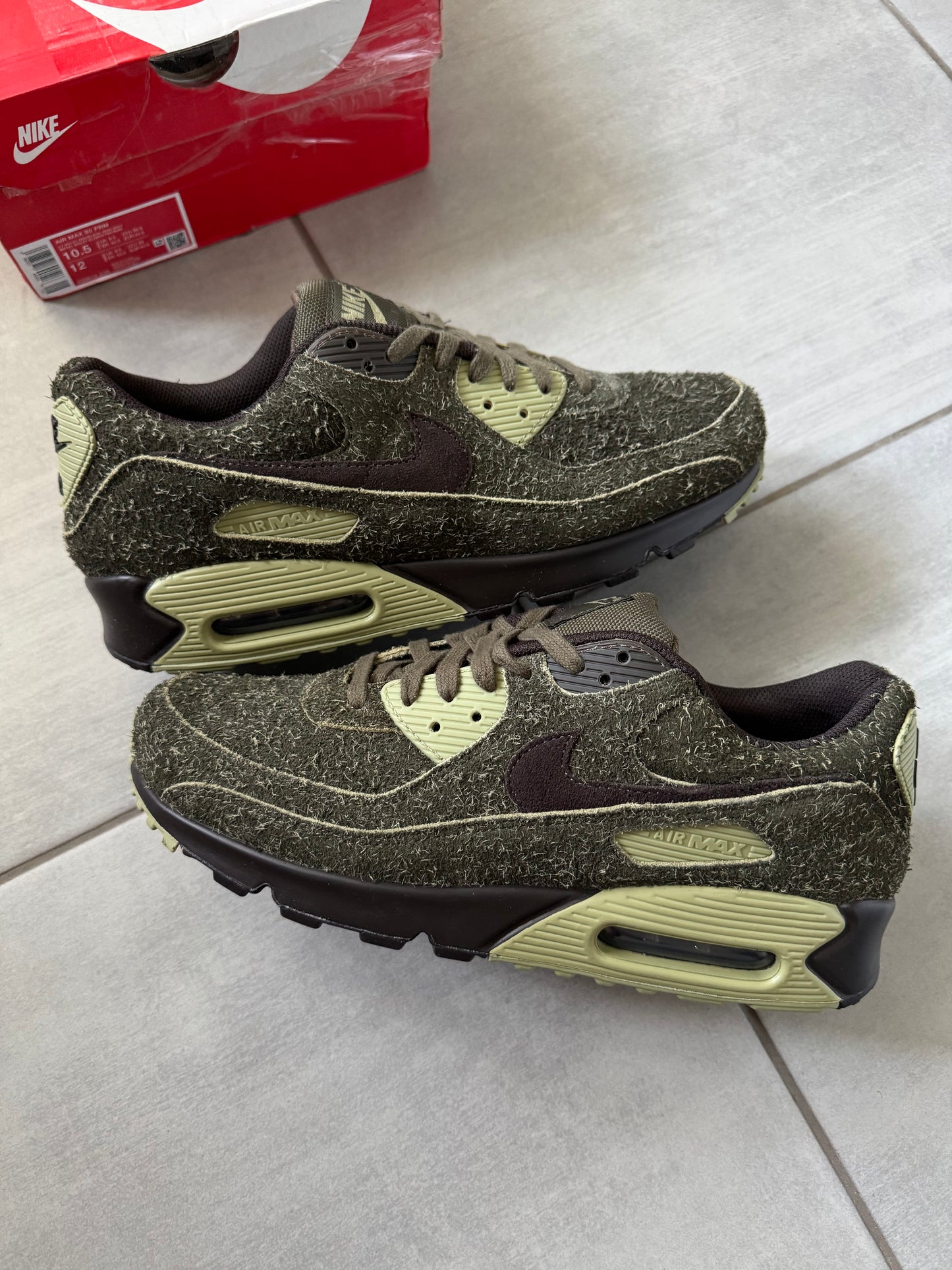 Nike Air Max 90 Skunk HV6663-300