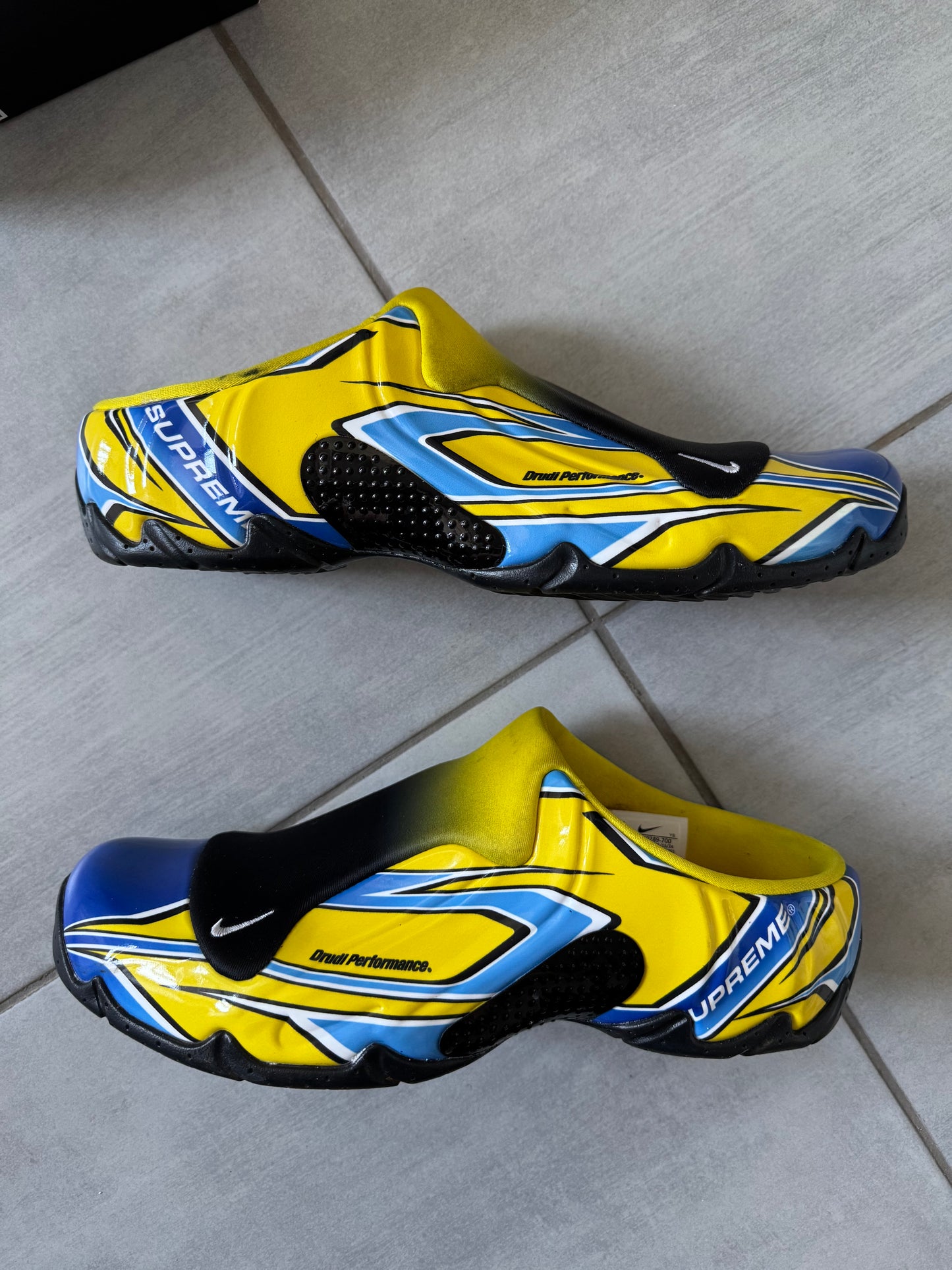 Nike Clogposite x Supreme Opti Yellow